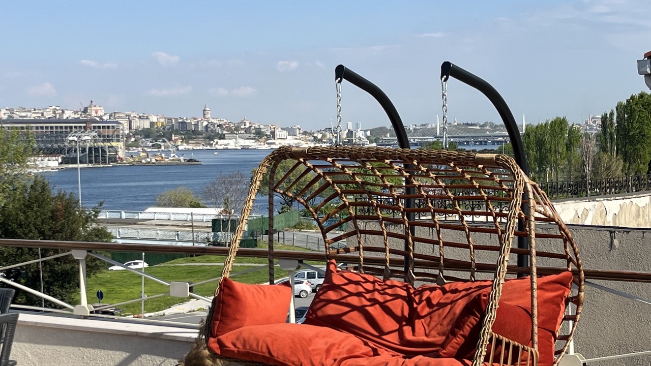 Photo of Patio Balcony in Istanbul City Center