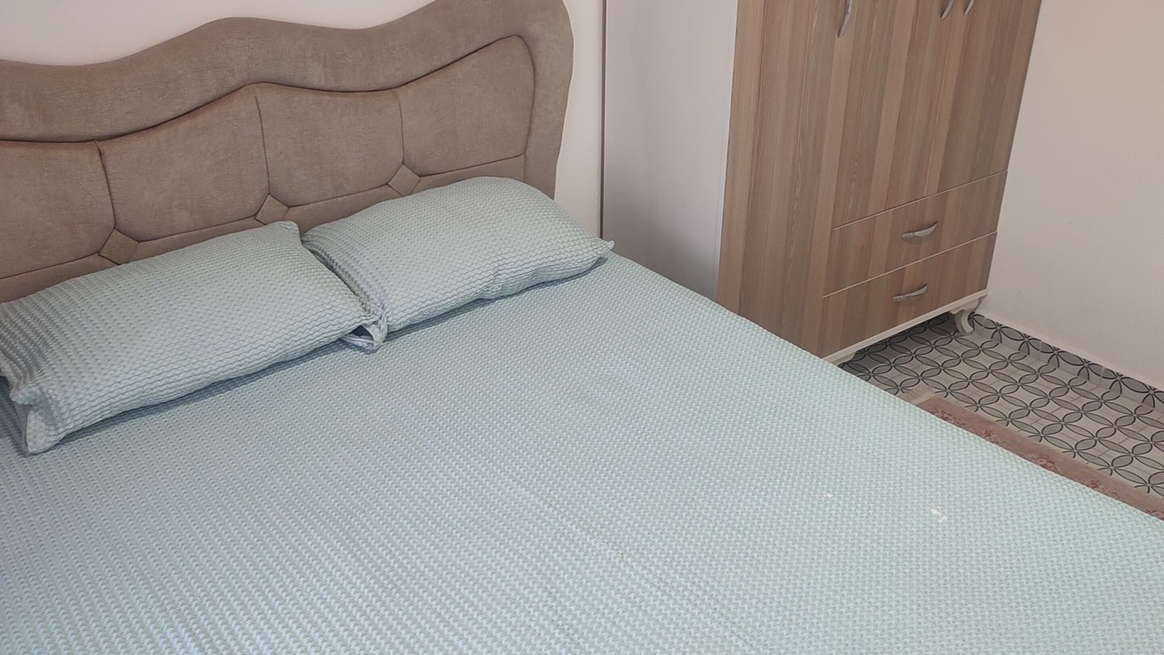 Photo of Bedroom in Ezine