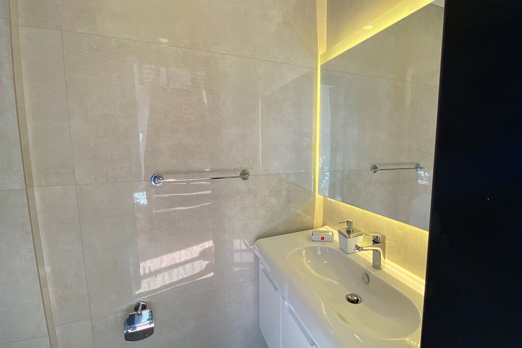 Photo of Bathroom in Islamlar