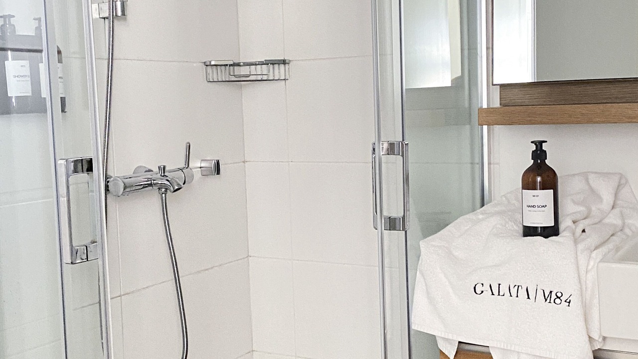 Photo of Bathroom in Pera
