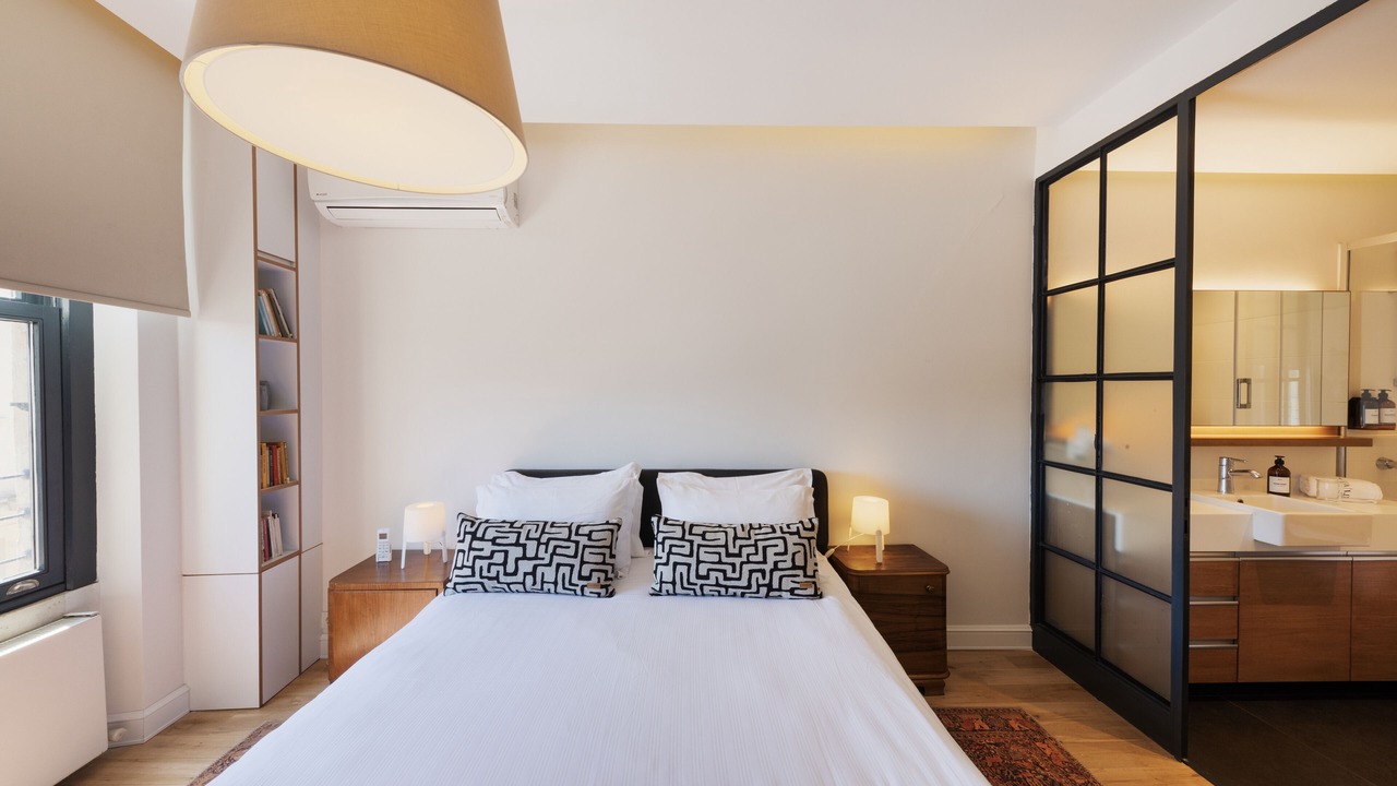 Photo of Bedroom in Pera