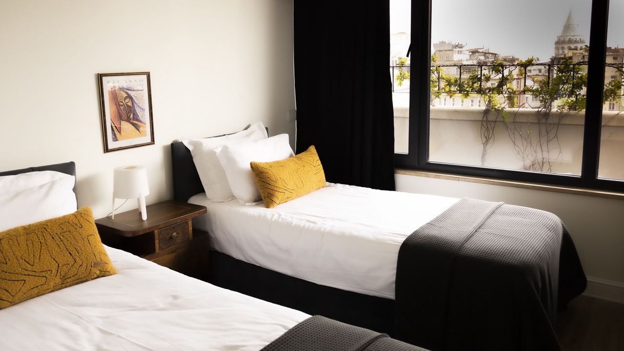 Photo of Bedroom in Pera