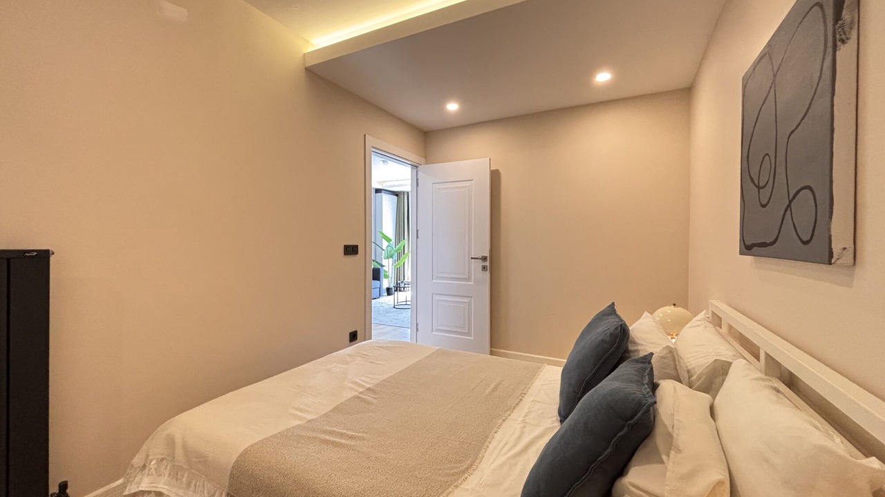 Photo of Bedroom in Osmanbey