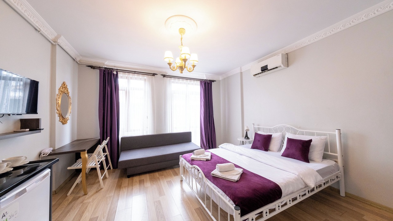 Photo of Bedroom in Galata