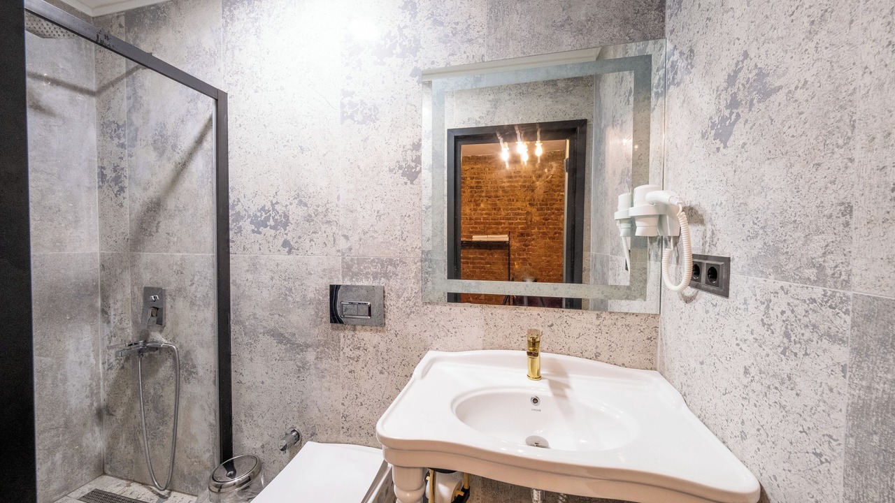 Photo of Bathroom in Galata