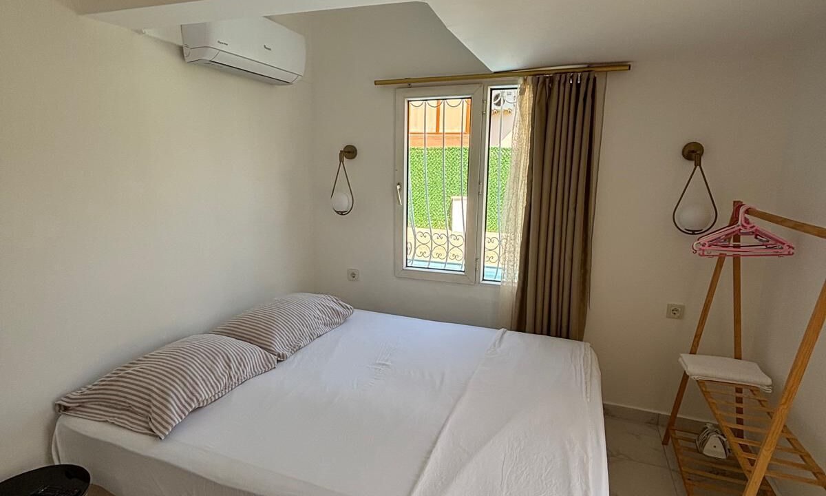 Photo of Bedroom in Armutalan