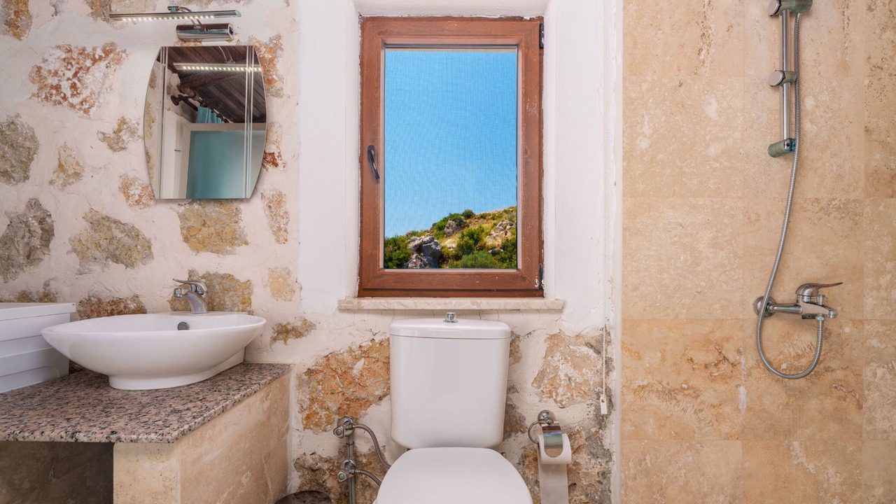Photo of Bathroom in Islamlar