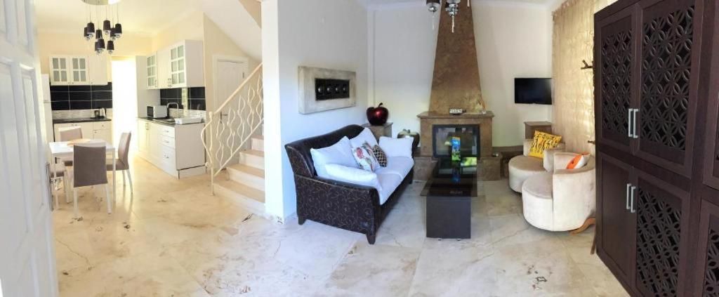 Photo of Livingroom in Camyuva
