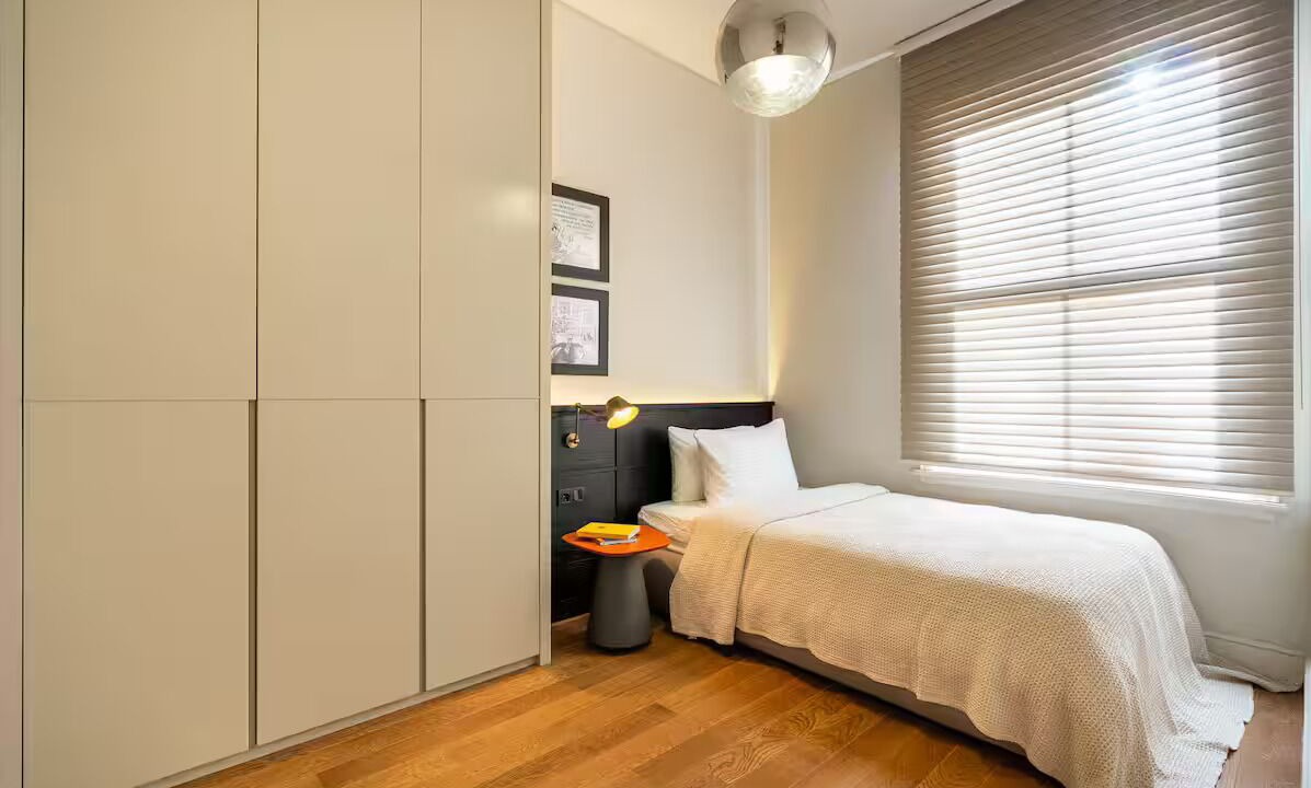 Photo of Bedroom in Galata