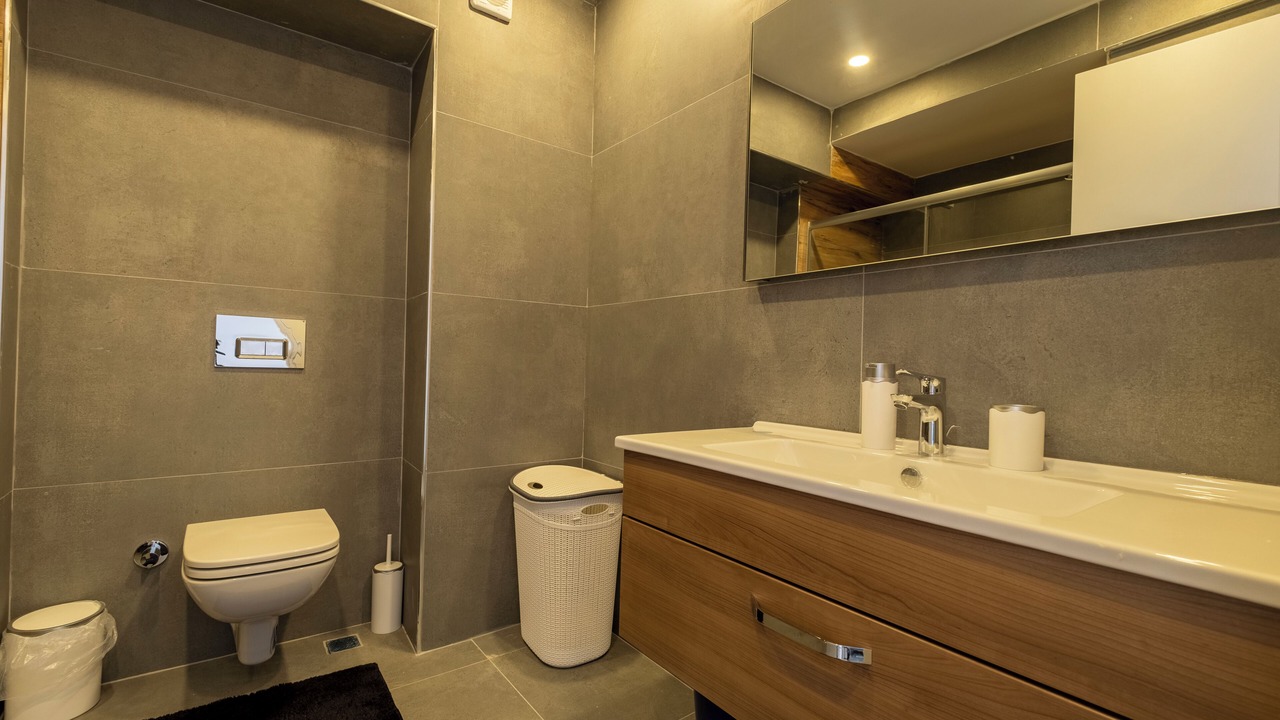 Photo of Bathroom in Cihangir