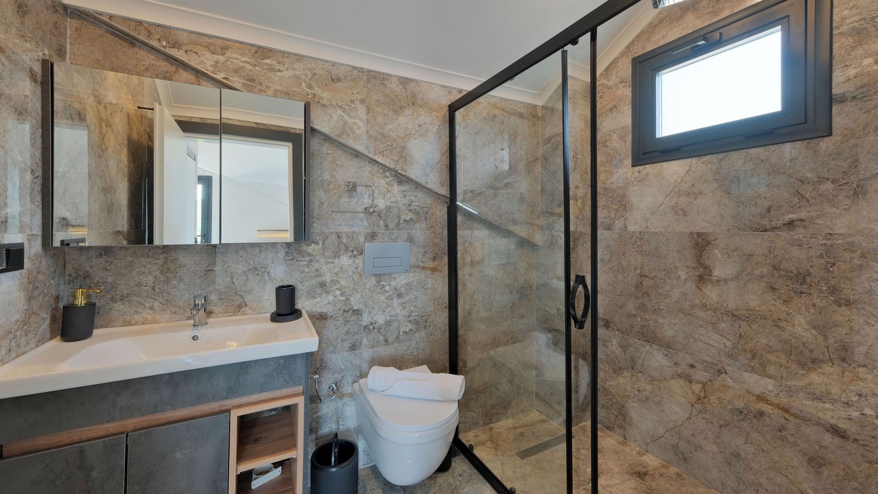 Photo of Bathroom in Oludeniz