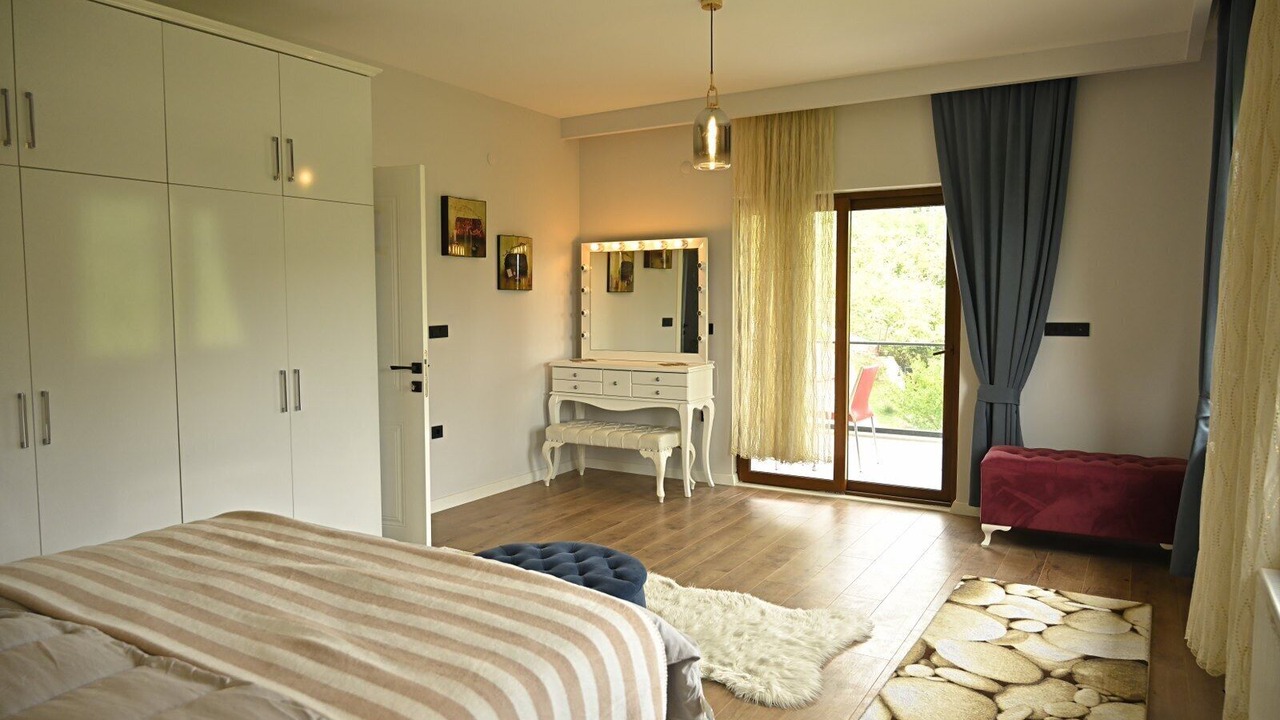 Photo of Bedroom in Bolaman