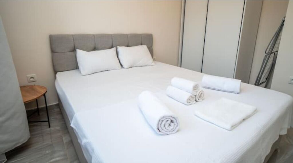 Photo of Bedroom in Karaburun