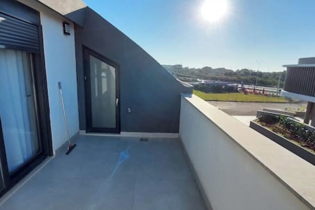 Photo of Patio Balcony in Lara