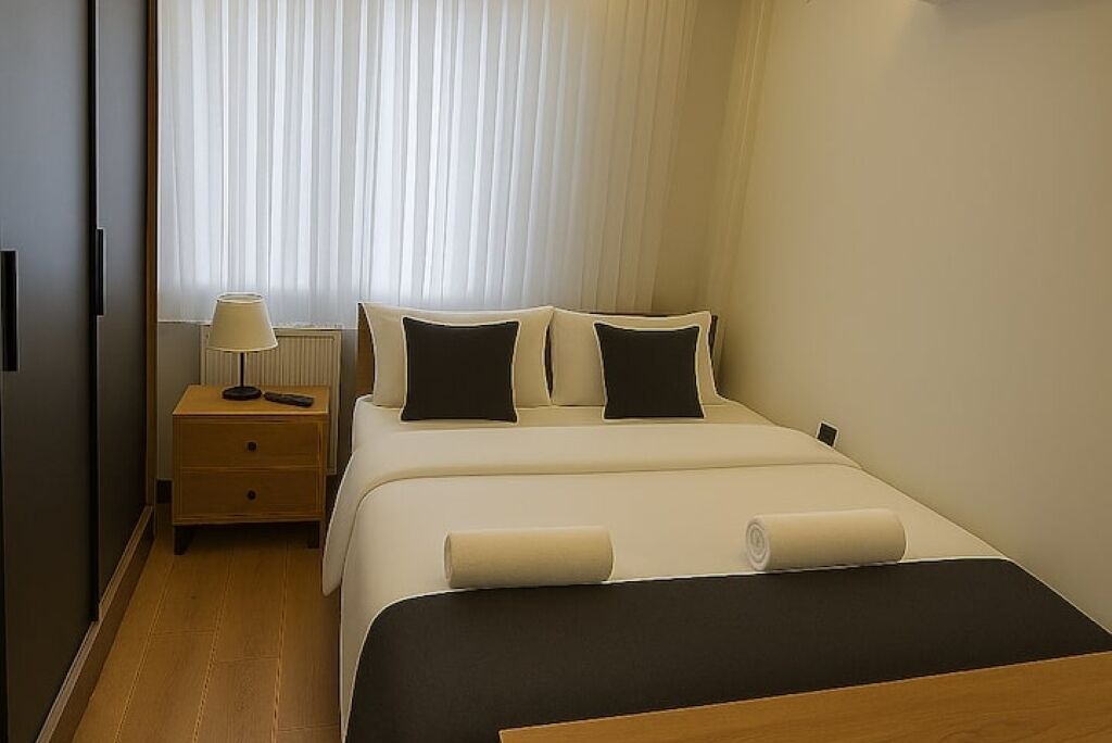 Photo of Bedroom in Lara