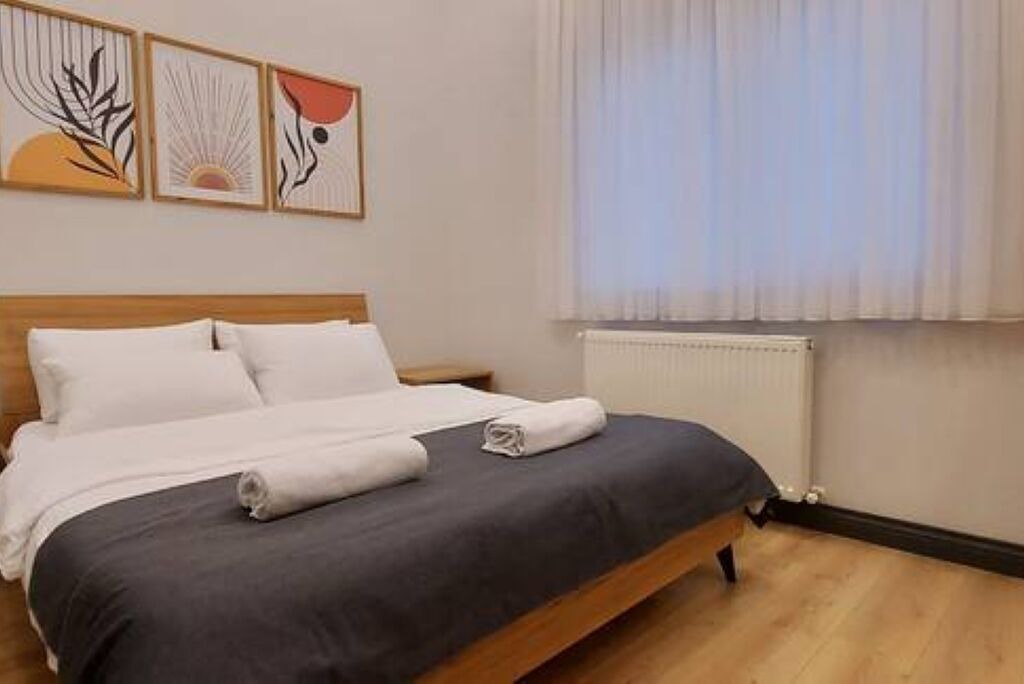 Photo of Bedroom in Lara