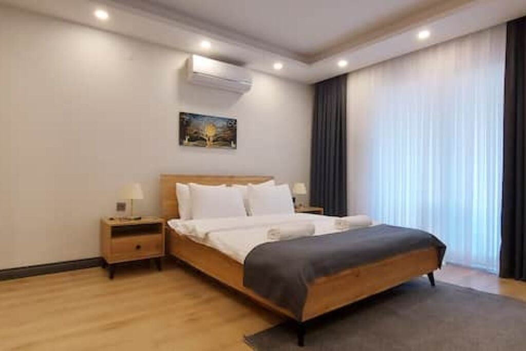 Photo of Bedroom in Lara