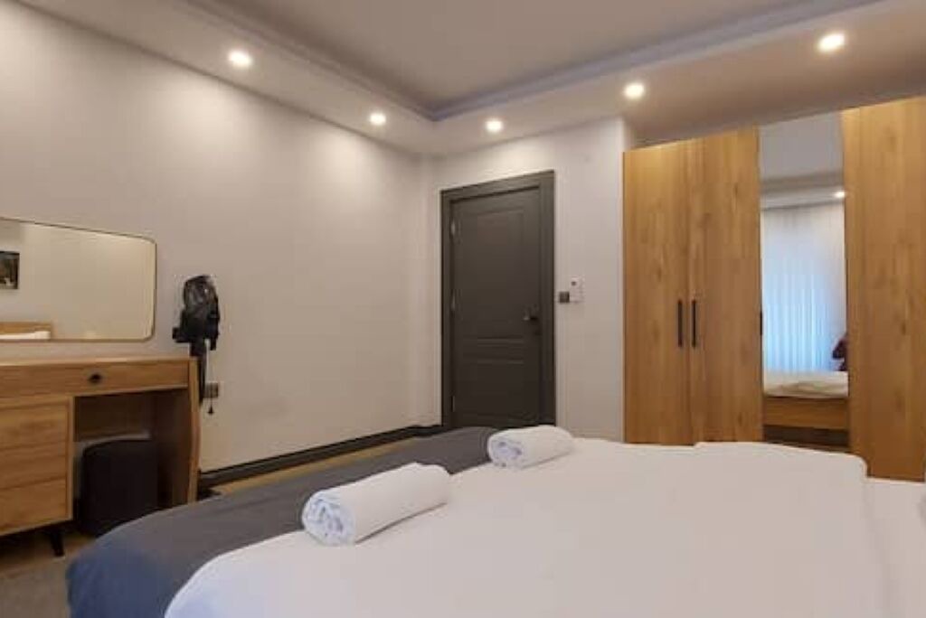 Photo of Bedroom in Lara