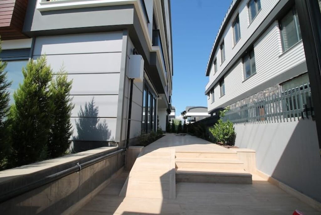 Photo of Outdoor in Lara