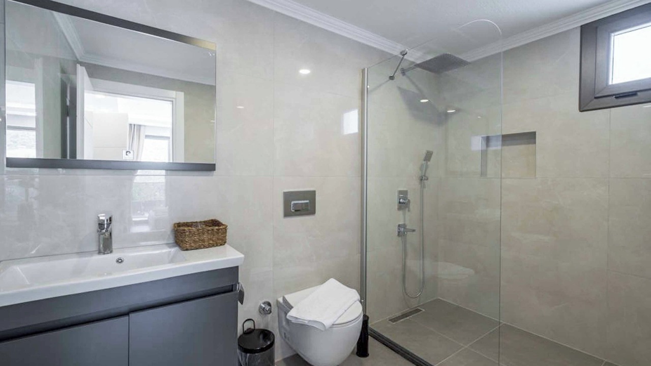 Photo of Bathroom in Oludeniz
