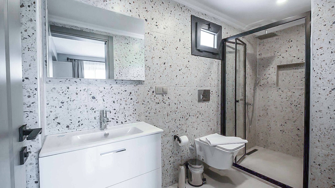 Photo of Bathroom in Oludeniz
