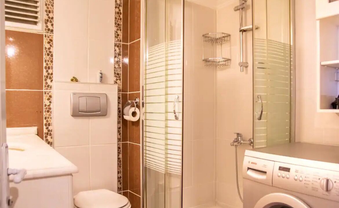 Photo of Bathroom in Konak