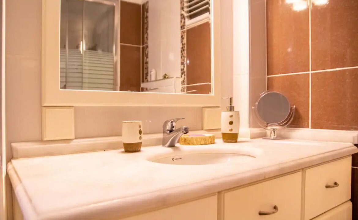 Photo of Bathroom in Konak