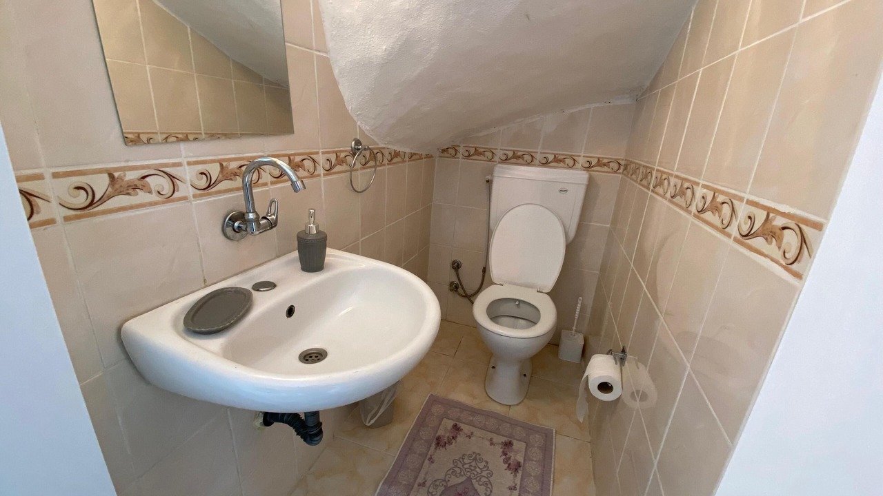 Photo of Bathroom in Pelitkoy