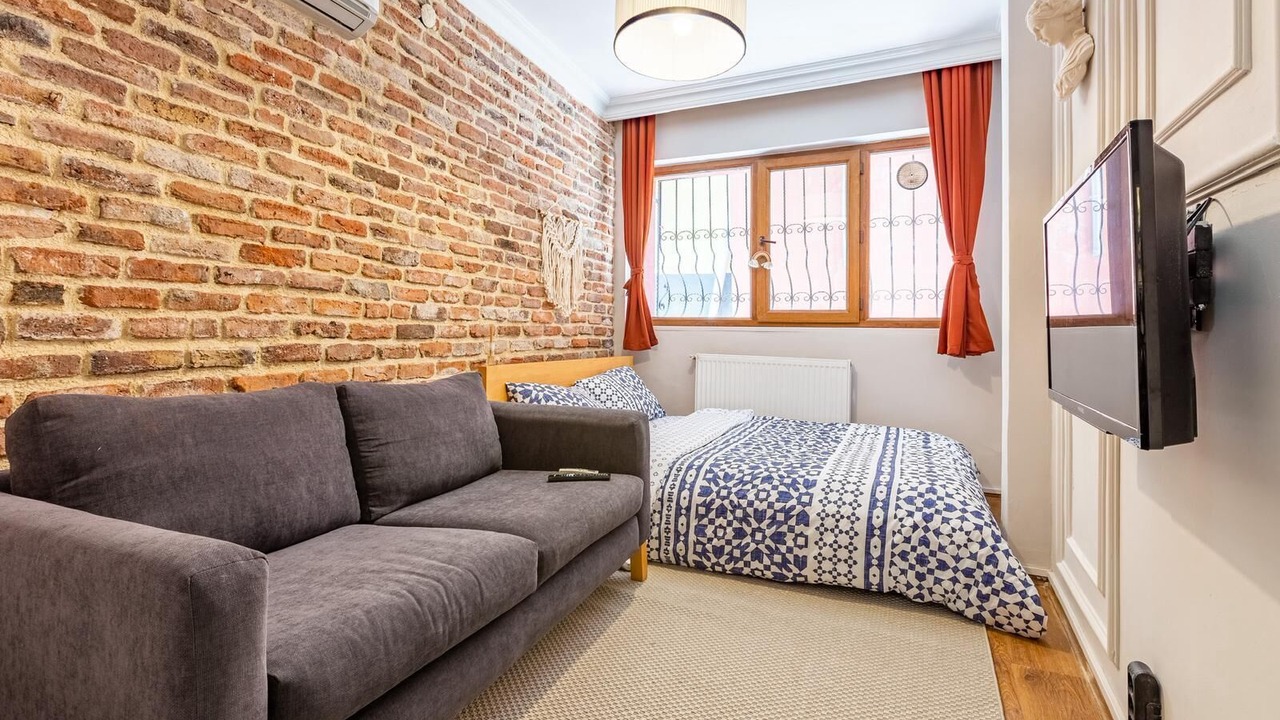 Photo of Bedroom in Galata