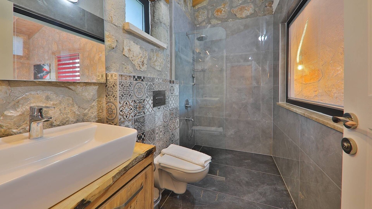 Photo of Bathroom in Sarıbelen