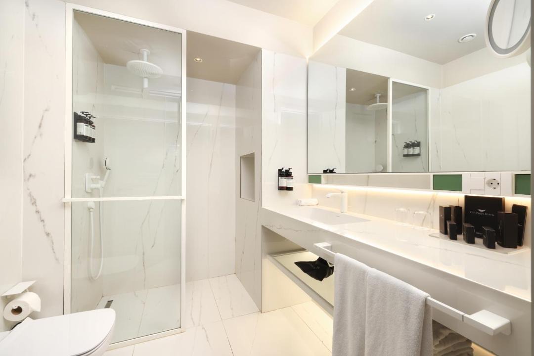 Photo of Bathroom in Pera