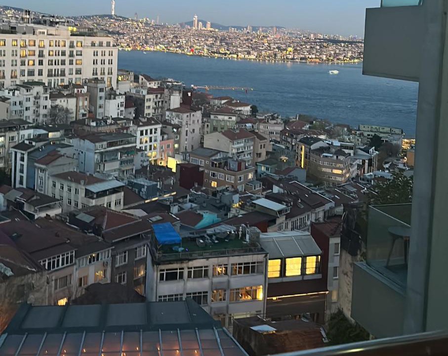 Photo of Others in Cihangir