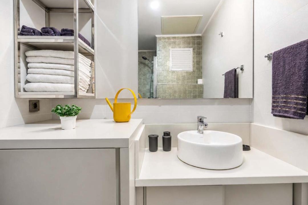 Photo of Bathroom in Kundu