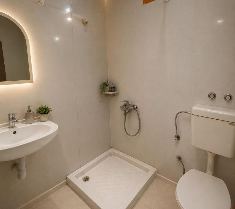 Photo of Bathroom in Dikili