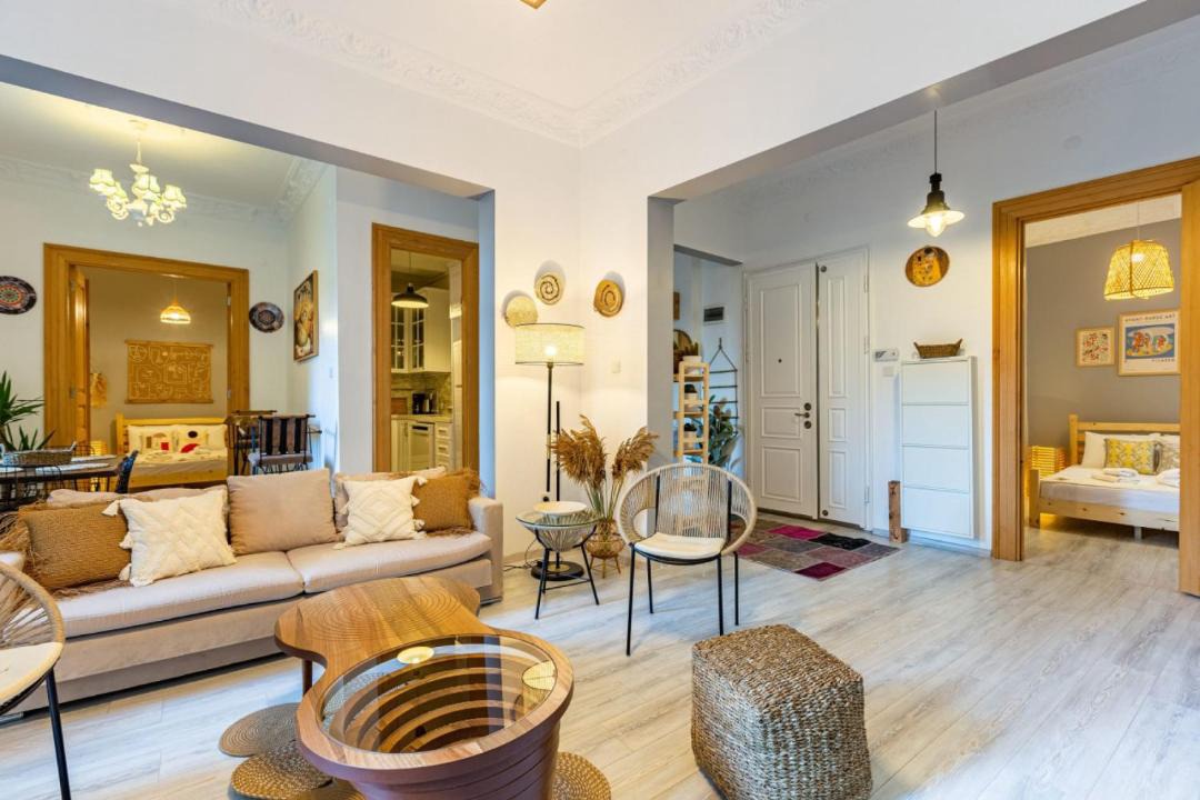 Photo of Livingroom in Asmali Mescit