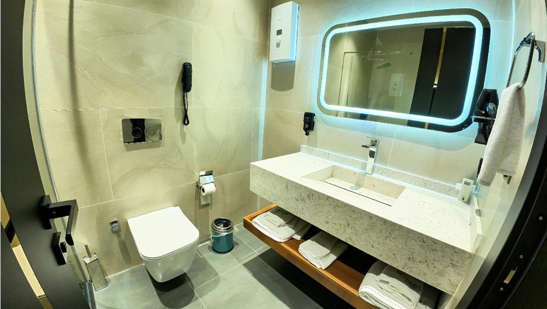 Photo of Bathroom in Kemalpasa