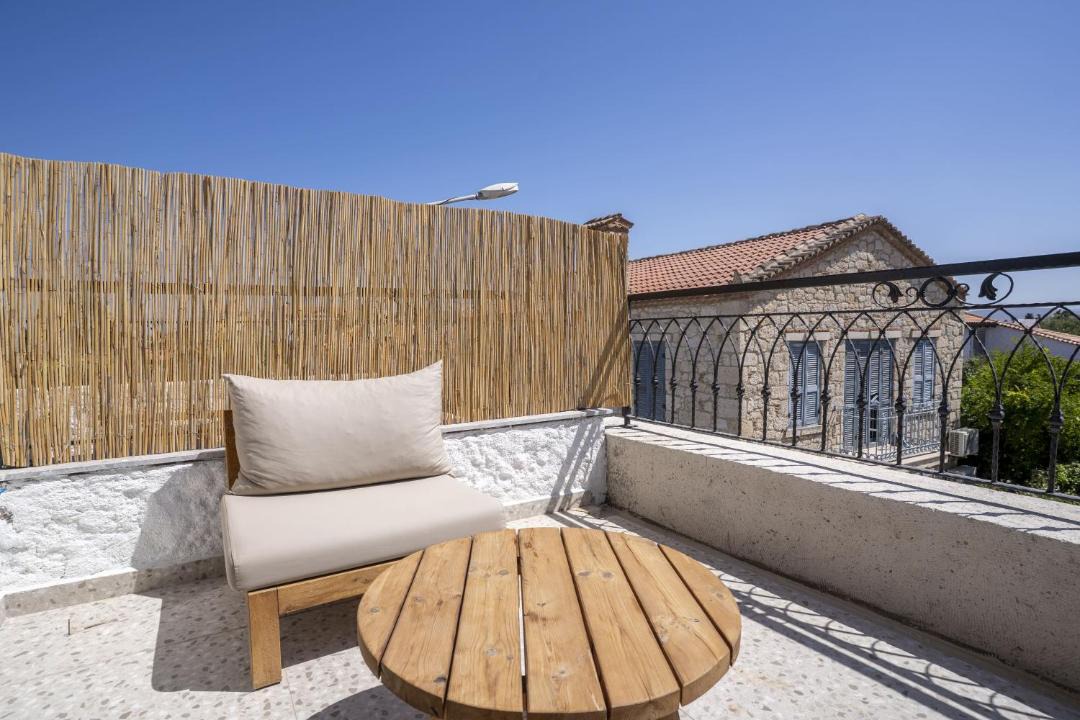 Photo of Patio Balcony in Tokoglu