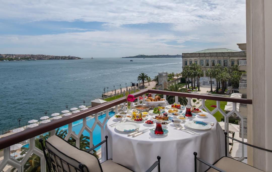 Photo of Patio Balcony in Besiktas