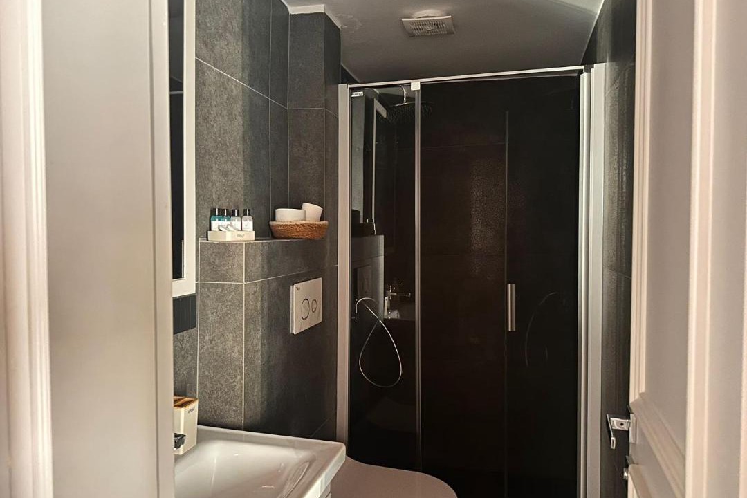 Photo of Bathroom in Dikili