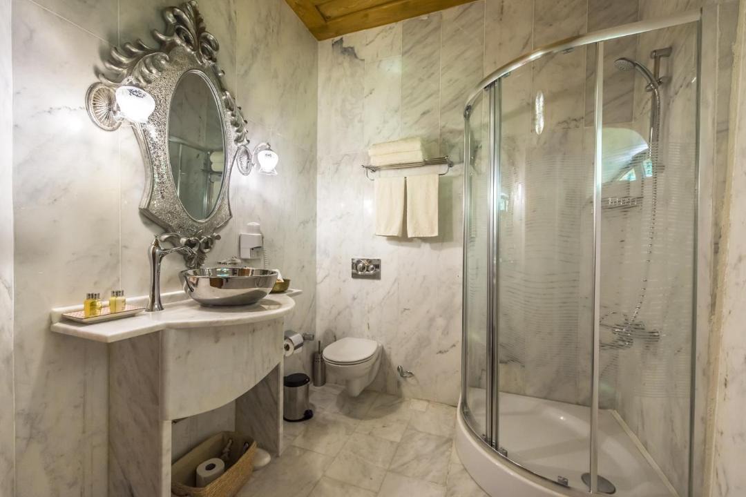Photo of Bathroom in Adatepe