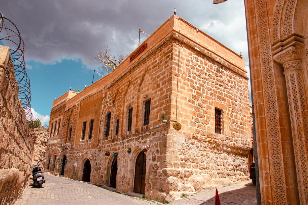 Photo of Buildings in Midyat