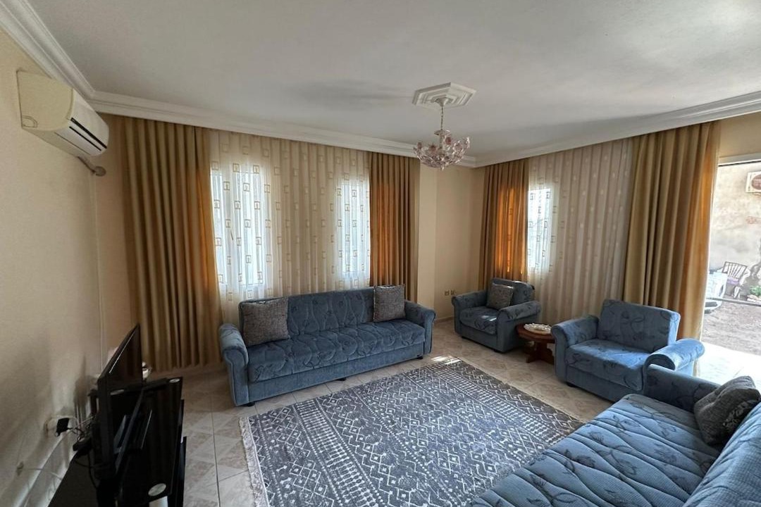 Photo of Livingroom in Ayvalik