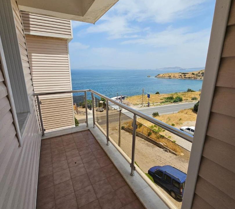 Photo of Patio Balcony in Yenifoca