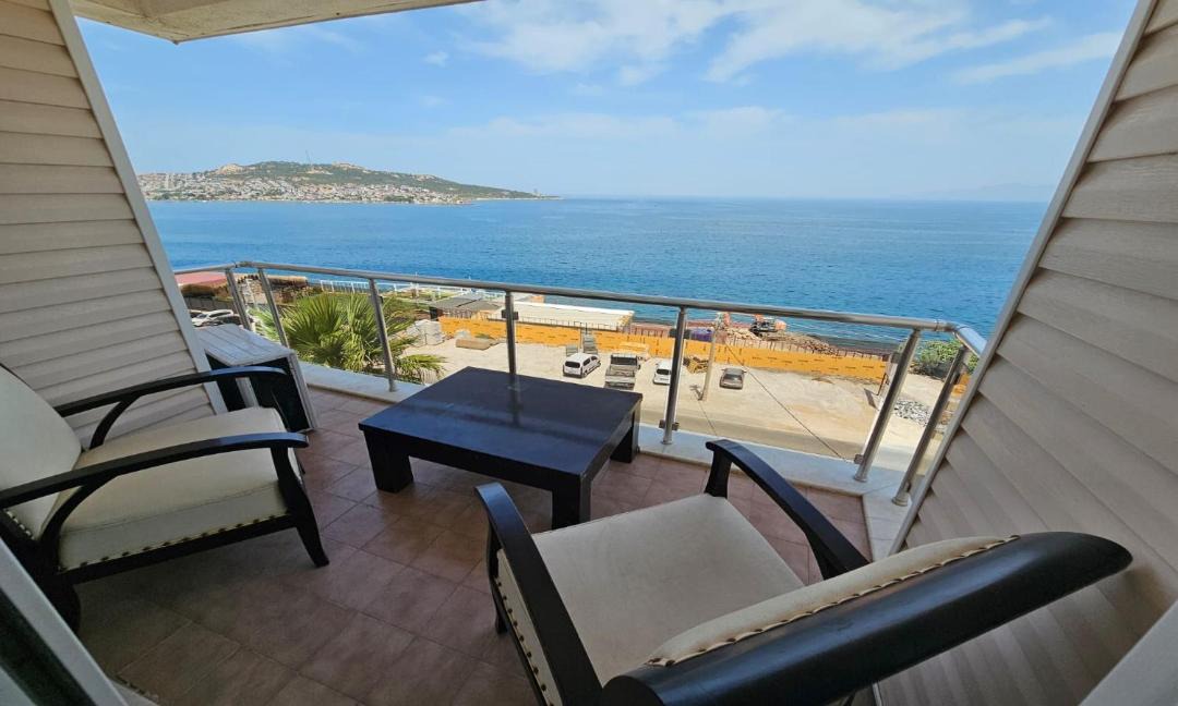 Photo of Patio Balcony in Yenifoca