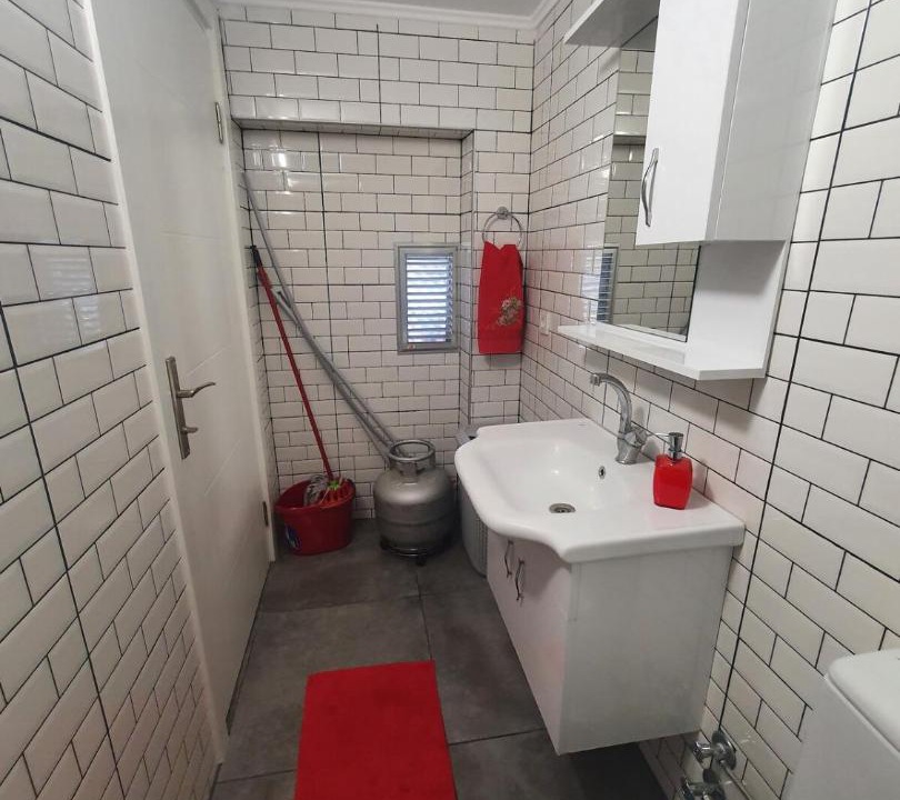 Photo of Bathroom in Gomec