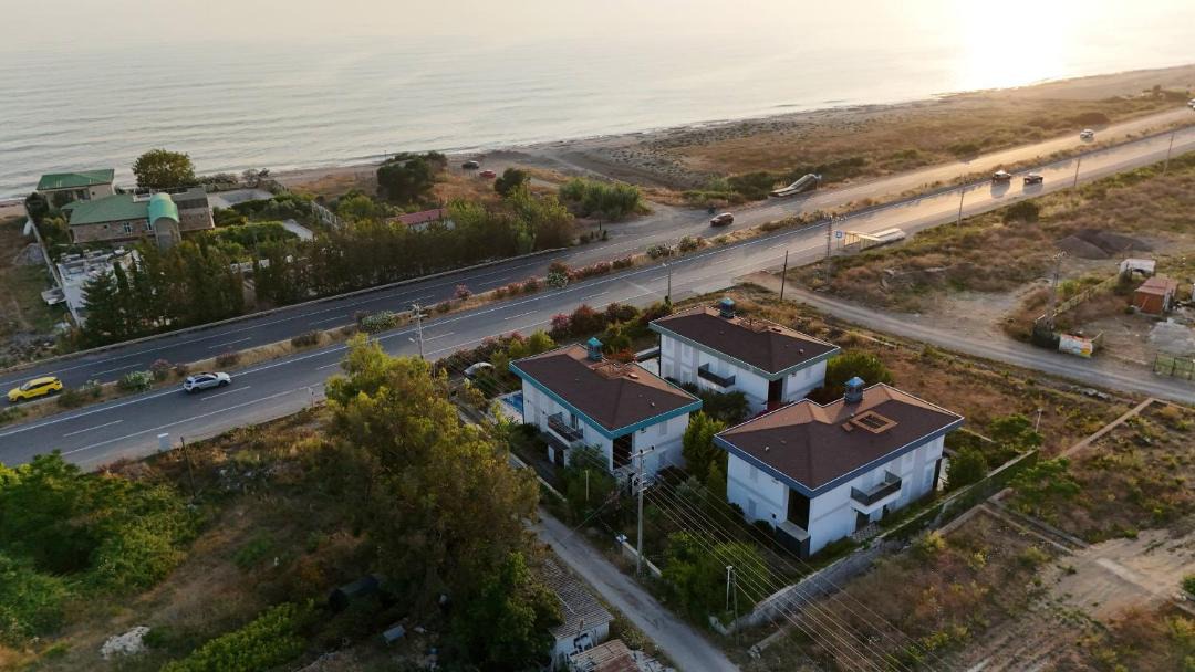 Photo of Buildings in Seki