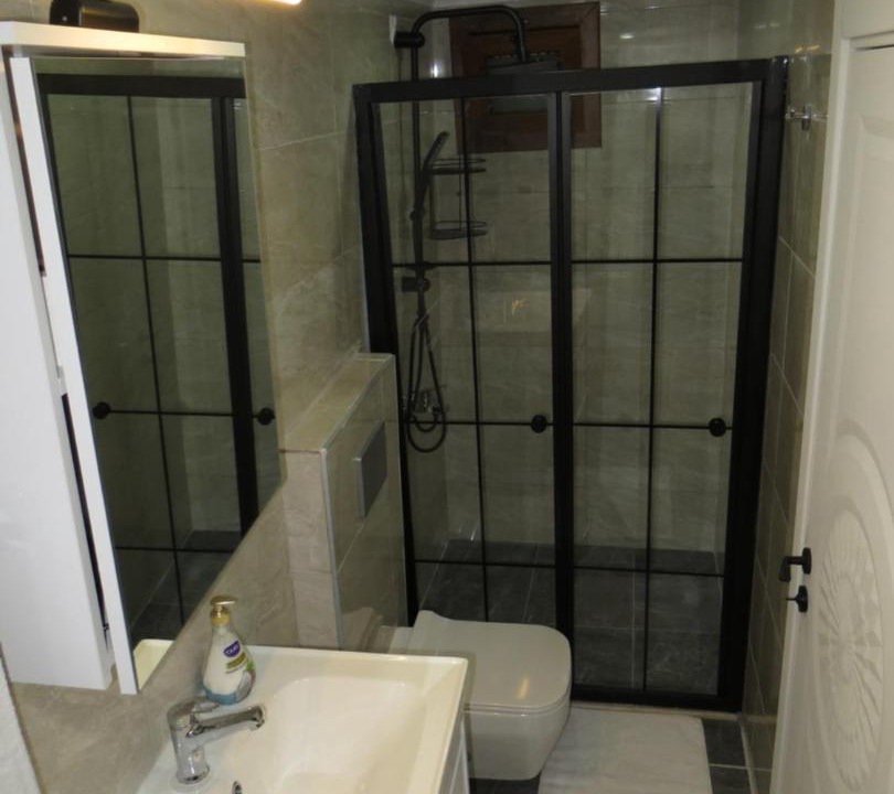 Photo of Bathroom in Zeytinburnu