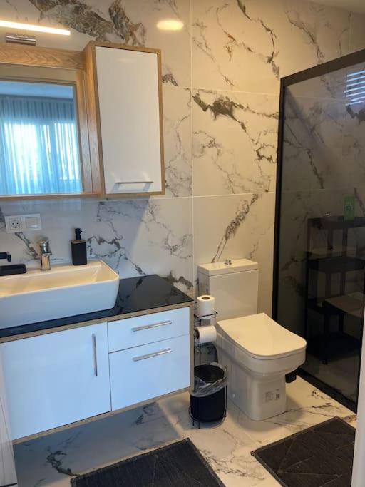 Photo of Bathroom in Kemalpasa