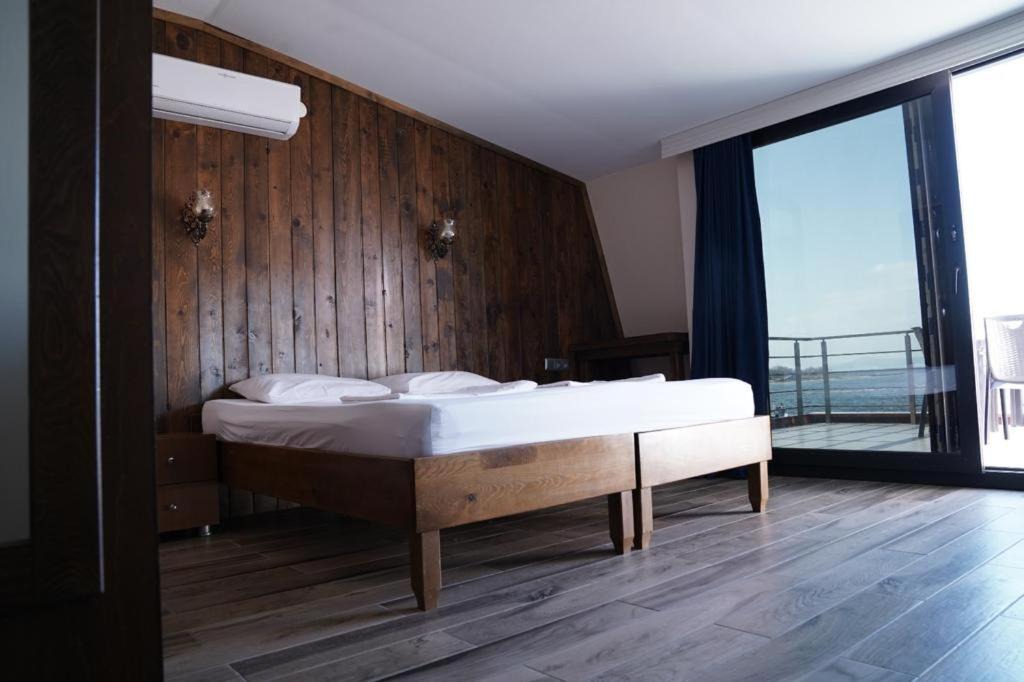 Photo of Bedroom in Lapseki