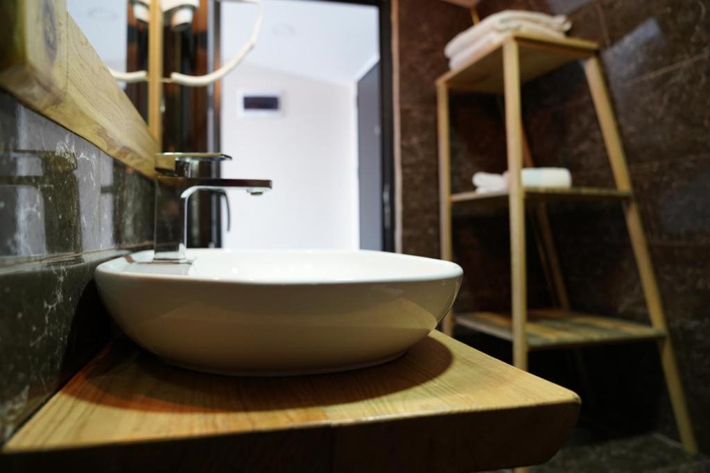 Photo of Bathroom in Lapseki